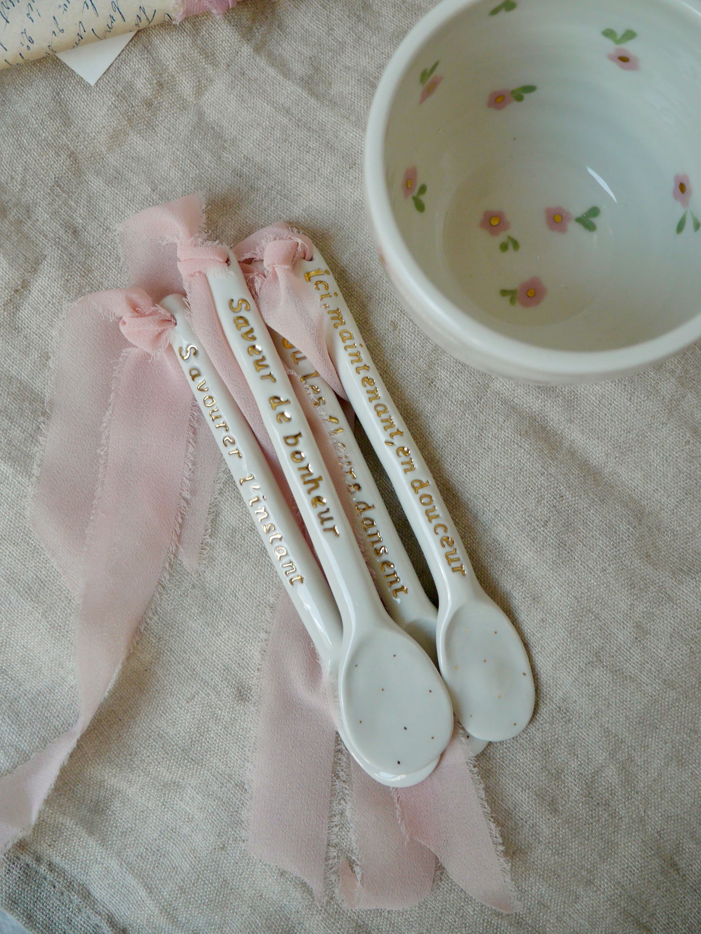Petite Cuillère en Porcelaine