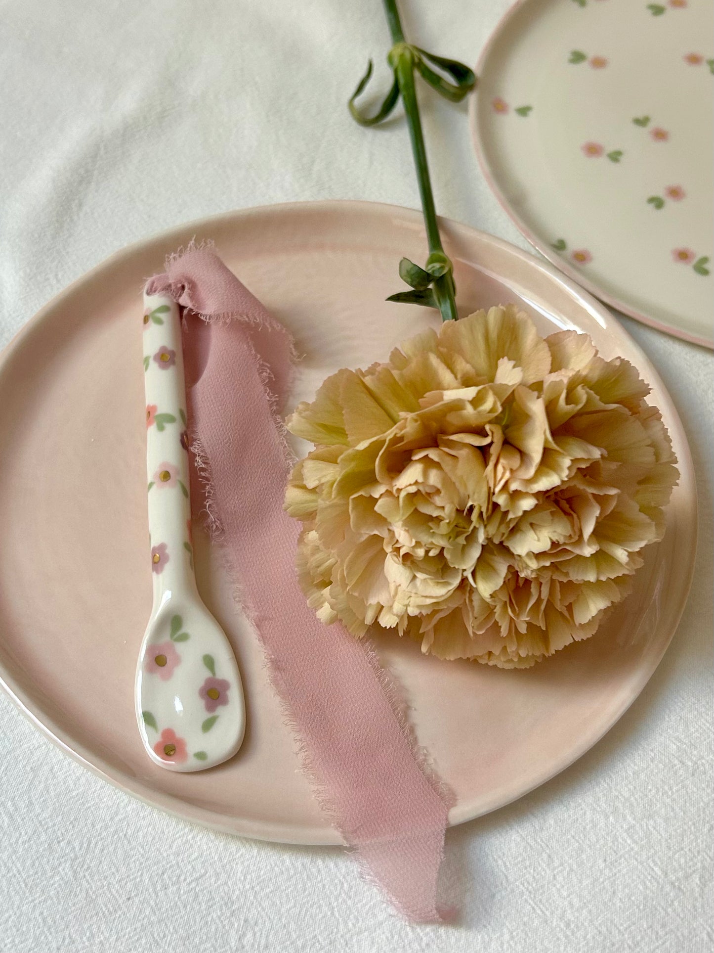 Petite Cuillère en Porcelaine